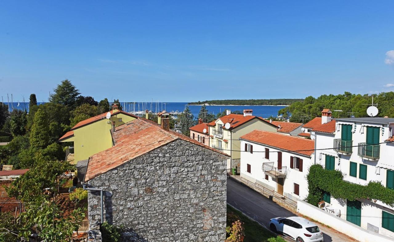 Apartments Nena Funtana Εξωτερικό φωτογραφία